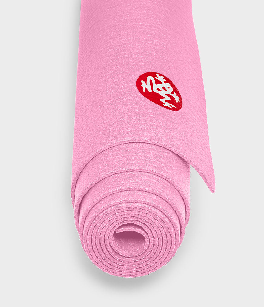 PRO-Travel-116011050-MATS-SS20-Fuschia-02.jpg