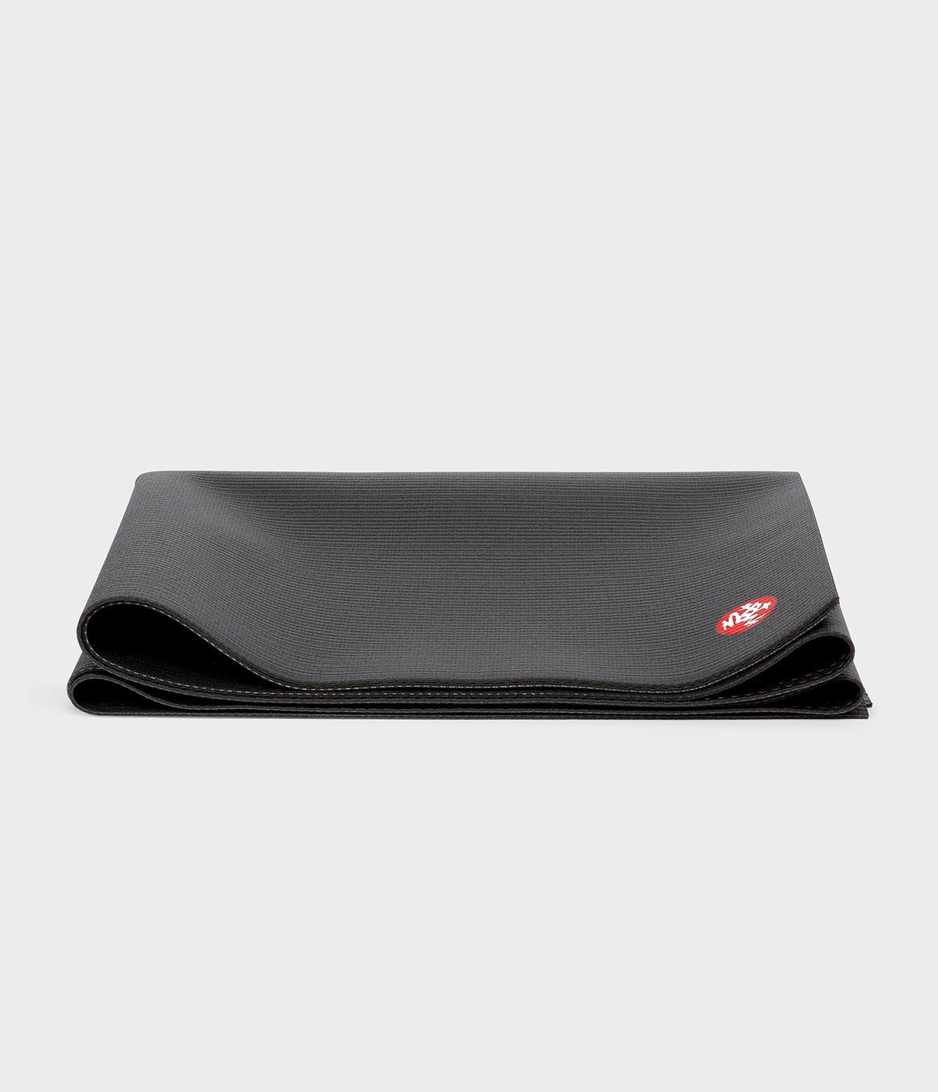 PROTravel-NEW-Mats-Black-02.jpg